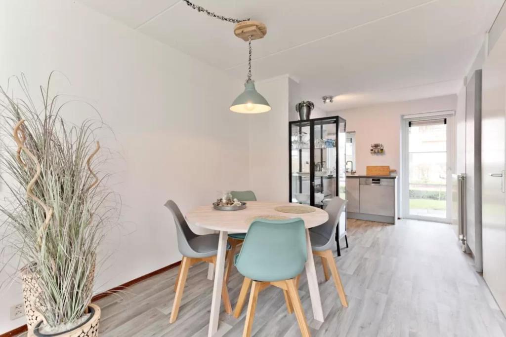 Vakantiehuis Met Luxe Tuin Dichtbij Het Strand Kamperland Εξωτερικό φωτογραφία